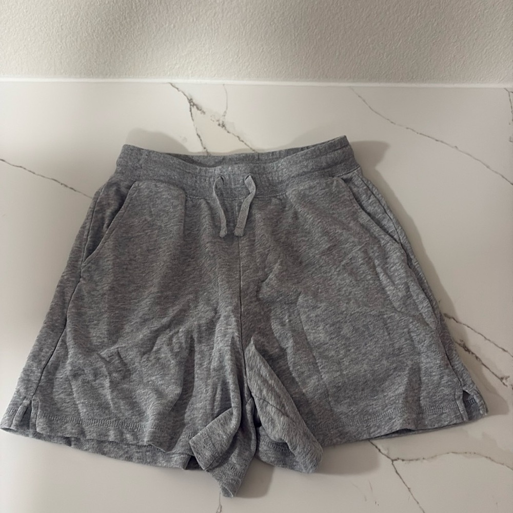 Old Navy Women’s Vintage High Waisted Shorts- Size Small
